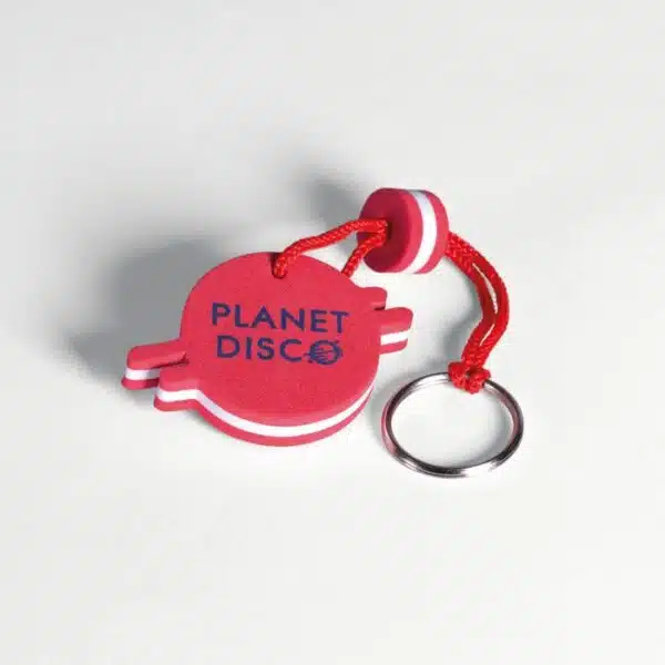 Sleutelhanger drijvend in eigen vorm met logo